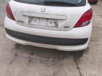 Gebraucht Peugeot 207 70 PS (51 kW) 2011 Weiß Kleinwagen