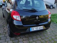 Gebraucht Renault Clio II Dynamique 75 PS (55 kW) 2010 Schwarz Limousine