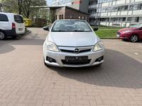 Gebraucht Opel Tigra 90 PS (66 kW) 2007 Silber Cabrio