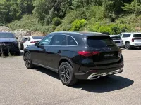 Gebraucht Mercedes GLC200 AMG 163 PS (119 kW) 2026 Schwarz SUV