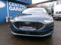 Używany Ford Focus Titanium 125 KM (91 kW) 2024 Niebieski Sedan/Limuzyna