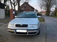 Usado Skoda Octavia 102 HP (75 kW) 2007 Prateado Sedan