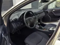 Gebraucht Mercedes C200 Classic 122 PS (89 kW) 2004 Schwarz Limousine