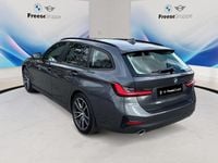 Gebraucht BMW 320 Advantage 190 PS (139 kW) 2022 Grau Kombi