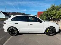 Gebraucht Porsche Cayenne Platinum Edition 462 PS (339 kW) 2022 Grau SUV