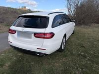 Second-hand Mercedes E220 194 CP (142 kW) 2018 Alb Berlinǎ