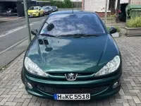 Gebraucht Peugeot 206 CC Roland Garros 109 PS (80 kW) 2003 Grün Cabrio