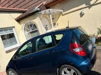 Gebraucht Mercedes A160 95 PS (69 kW) 2012 Blau Kleinwagen