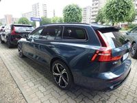 Gebraucht Volvo V60 Plus 197 PS (144 kW) 2025 Denim blue (blau) Kombi