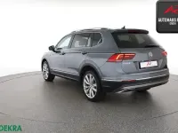 Gebraucht VW Tiguan Allspace Highline 239 PS (175 kW) 2019 Platinum grey SUV