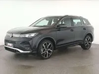Gebraucht VW Tiguan R-line 193 PS (141 kW) 2024 Deep black perleffekt SUV