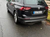 Gebraucht VW Tiguan 150 PS (110 kW) 2021 Schwarz SUV