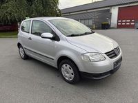 Gebraucht VW Fox 54 PS (39 kW) 2007 Silber Kleinwagen