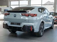 Neu BMW iX2 M Sport 230 kW (313 PS) 2025 Grau SUV
