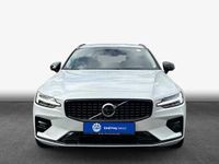 Gebraucht Volvo V60 145 PS (106 kW) 2025 Kombi