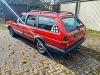 Second-hand VW Passat 90 CP (66 kW) 1987 Roșu Hatchback