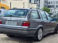 Gebraucht BMW 318 116 PS (85 kW) 1995 Grau Kombi