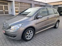 Gebraucht Mercedes B150 95 PS (69 kW) 2008 Seidengrau/lichtgrau/irongrey Van / Kleinbus
