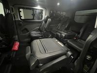 Gebraucht Ford Tourneo 185 PS (136 kW) 2022 Schwarz Kombi