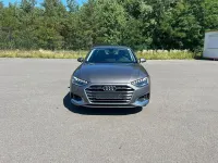 Gebraucht Audi A4 Advanced 163 PS (119 kW) 2021 Grau Limousine