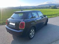 Second-hand Mini ONE 102 CP (75 kW) 2019 Negru Hatchback