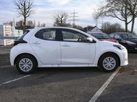 Neu Toyota Yaris Hybrid 116 PS (85 kW) 2025 Super white Kleinwagen