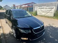 Gebraucht Skoda Superb Elegance 170 PS (125 kW) 2012 Schwarzmagic perleffekt Kombi