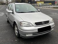 Gebraucht Opel Astra Edition 101 PS (74 kW) 1999 Silber Kombi