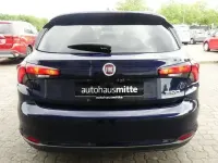 Gebraucht Fiat Tipo Lounge 120 PS (88 kW) 2018 Blau Limousine