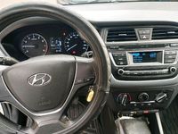 gebraucht Hyundai i20 Top Auto, wenig Km!! Tüv bis 01.2025