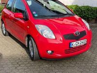 gebraucht Toyota Yaris 1.3 VVT-i