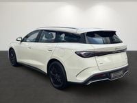 Uusi BYD Seal Boost 184 HP (135 kW) 2025 Peessi Sedan