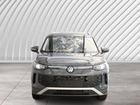 Neu VW Tayron Life 150 PS (110 kW) 2026 Grau SUV