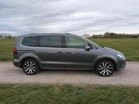 Gebraucht VW Sharan Highline 150 PS (110 kW) 2015 Grau Van / Kleinbus