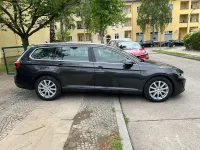 Usata VW Passat Conceptline 150 CV (110 kW) 2023 Grigio Station wagon