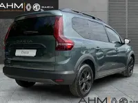 Gebraucht Dacia Jogger Extreme 141 PS (103 kW) 2025 Gruen Van / Kleinbus