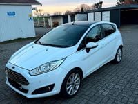 Second-hand Ford Fiesta Titanium 101 CP (74 kW) 2017 Alb Hatchback