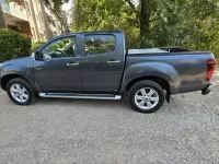 Gebraucht Isuzu D-Max 163 PS (119 kW) 2017 Grau Pickup
