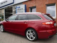 Gebraucht Ford Mondeo Titanium 203 PS (149 kW) 2018 Rubyrot Kombi