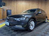 Gebraucht VW Passat 150 PS (110 kW) 2023 Grau Kombi