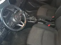 Używany Mazda 2 Exclusive 90 KM (66 kW) 2018 Czerwony Hatchback
