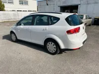 Gebraucht Seat Altea XL Reference 105 PS (77 kW) 2012 Weiß Van / Kleinbus