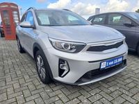 Gebraucht Kia Stonic Vision 101 PS (74 kW) 2023 Silky silver (metallic) SUV