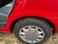 Gebraucht Mazda 626 115 PS (84 kW) 1999 Rot Limousine