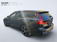 Gebraucht Volvo V60 Ultra 455 PS (334 kW) 2025 Onyx black / metallic Kombi