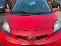 Gebraucht Toyota Aygo 68 PS (50 kW) 2010 Rot Kleinwagen