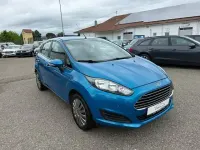 Gebraucht Ford Fiesta SYNC Edition 140 PS (102 kW) 2013 Blau Limousine