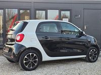 Gebraucht Smart ForFour 71 PS (52 kW) 2014 Schwarz Kleinwagen