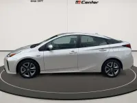 Gebraucht Toyota Prius Comfort 122 PS (89 kW) 2019 Steel blonde Kleinwagen