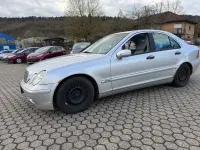 Gebraucht Mercedes C200 Classic 163 PS (119 kW) 2000 Silber Limousine